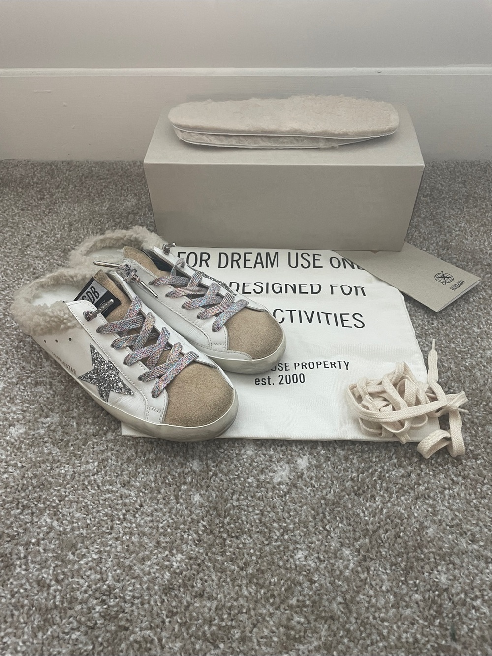EUC Golden Goose Super Star Sabot Sneaker